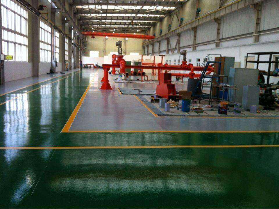 德宏彩色防滑路面是兼具